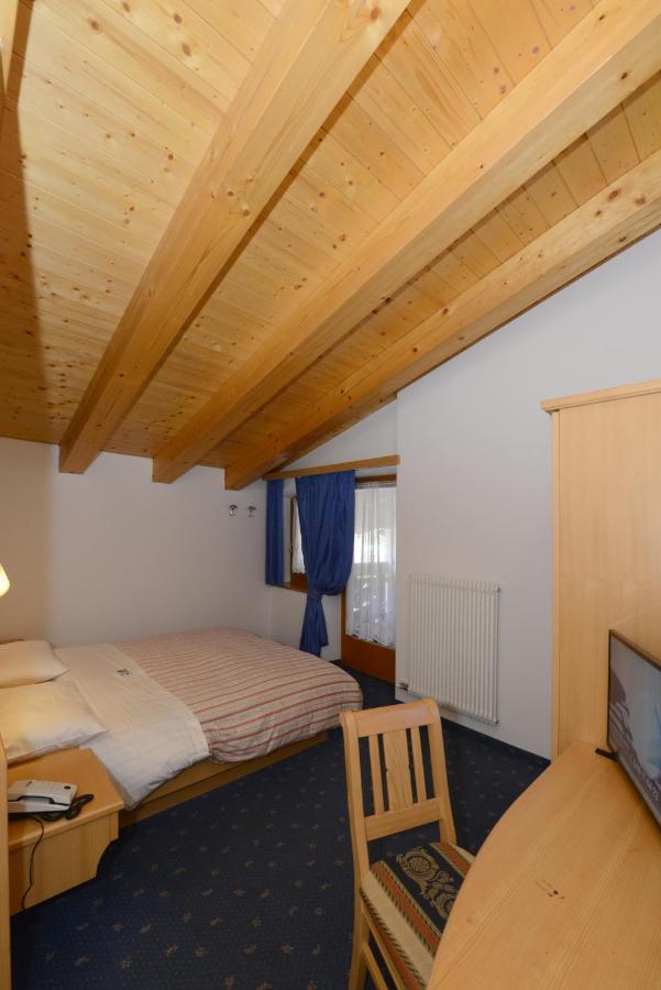 Hotel Sole Passo del Tonale Exterior photo